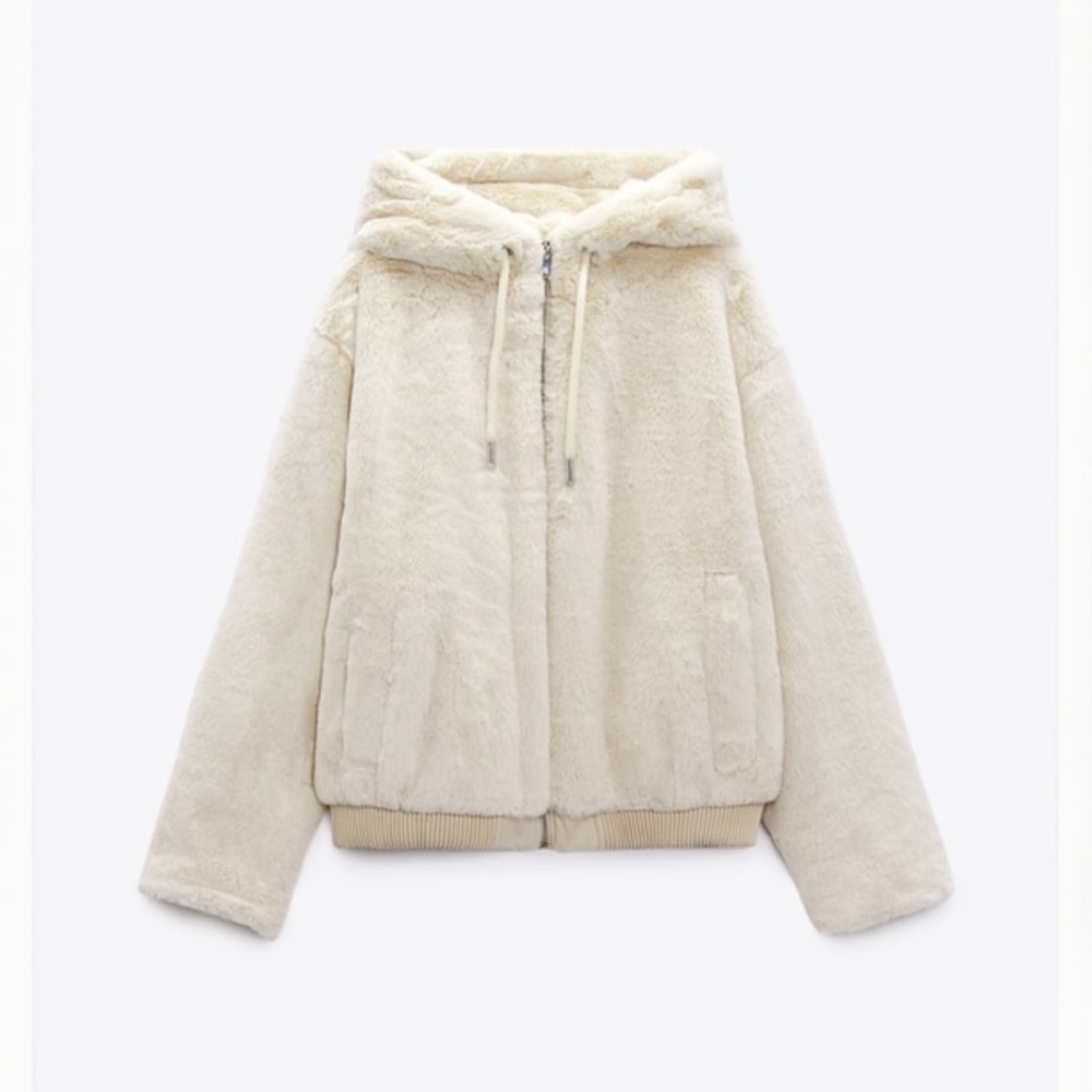 NWT Zara Faux Fur Zip up hooded jacket size M